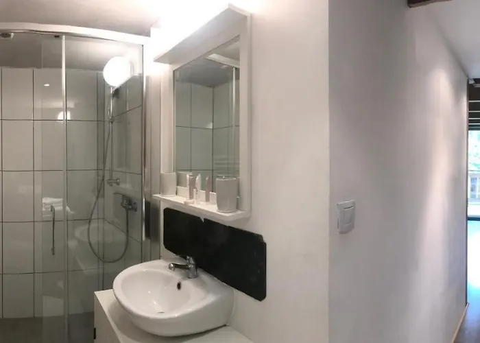 Chez Julie Thollon-les-Memises